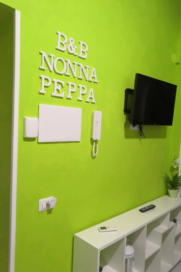 サンタニェッロ Nonna Peppa - Sorrento Bed & Breakfast エクステリア 写真